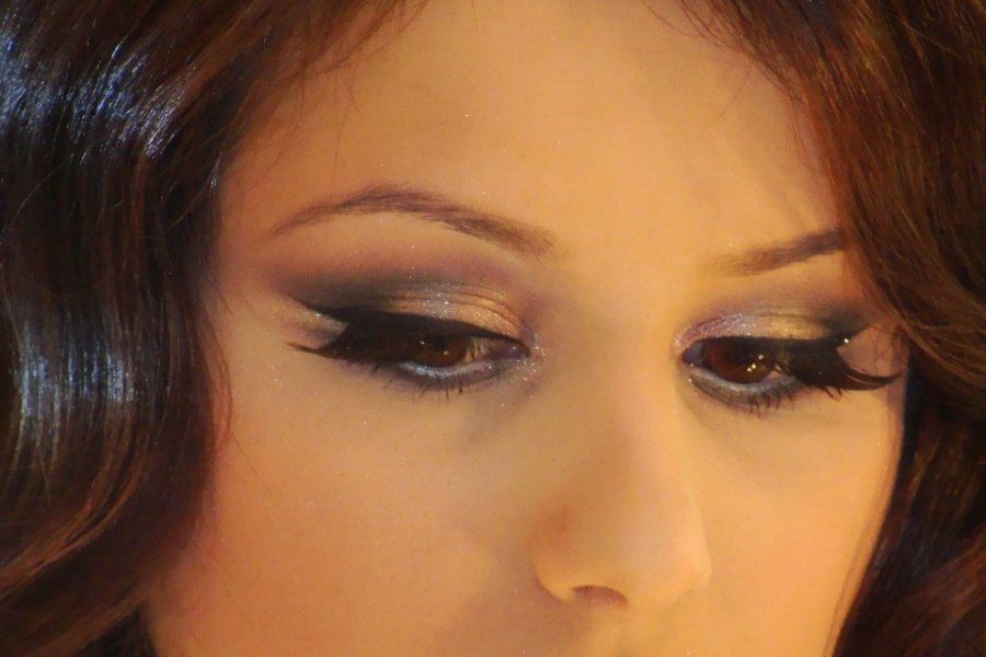 Професионална шминка